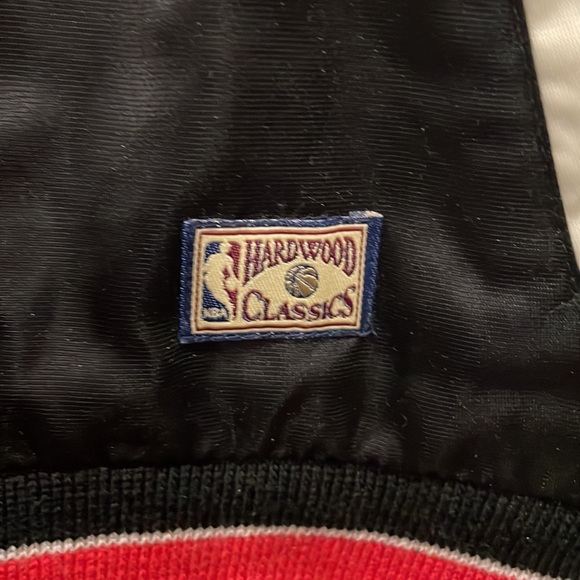 Vintage Bomber Jacket - Picture 3 of 5